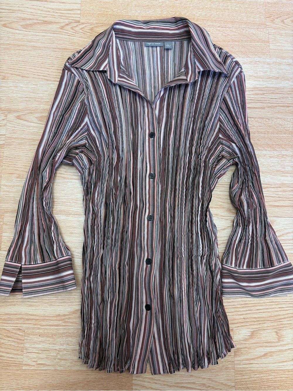 Apt. 9 Stretch Striped 3/4 Sleeve Button Down Top